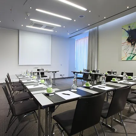 Lindner Ku'damm, Part Of Jdv By Hyatt Hotel 4*