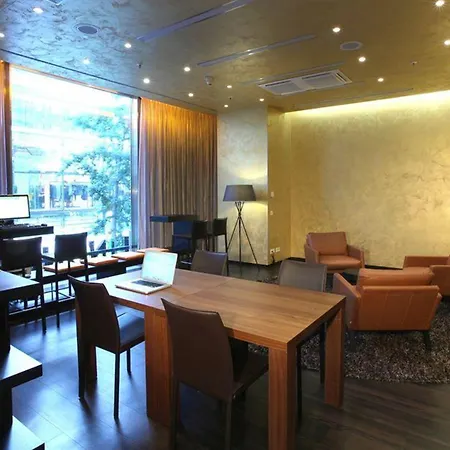 Hotel Lindner Ku'damm, Part Of Jdv By Hyatt Berlín
