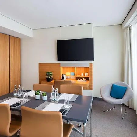 Hotel Lindner Ku'damm, Part Of Jdv By Hyatt 4*