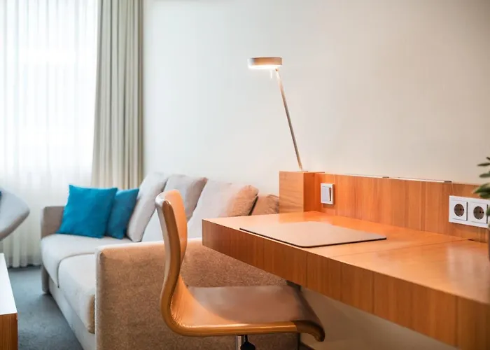 Lindner Ku'damm, Part Of Jdv By Hyatt Hotel 4*