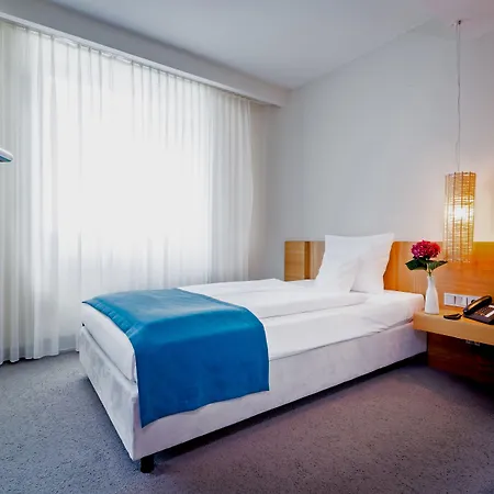 Lindner Ku'damm, Part Of Jdv By Hyatt Отель 4*