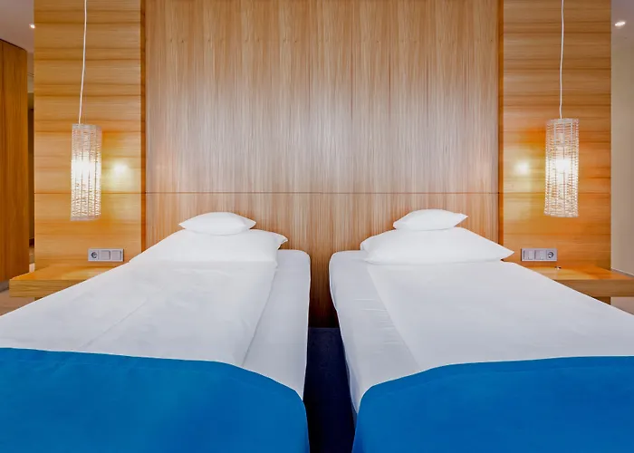 Lindner Ku'damm, Part Of Jdv By Hyatt Hotel 4*