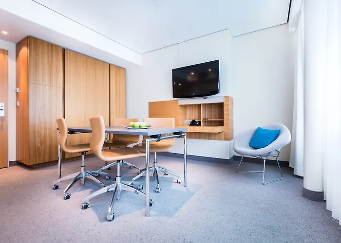 Lindner Ku'damm, Part Of Jdv By Hyatt فندق 4*